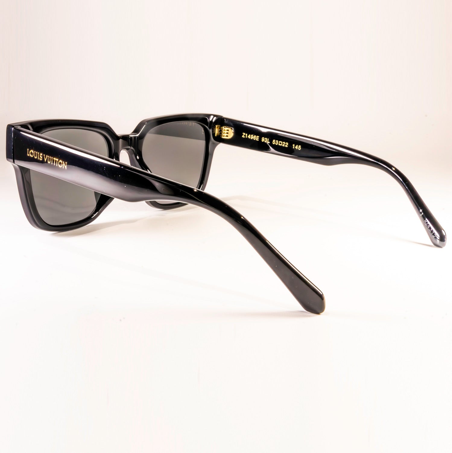 LV Escape Square Z1496E Sunglasses-4